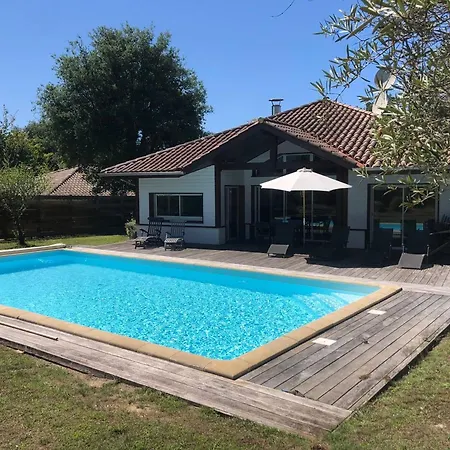 Avec Piscine Et Wifi - 10 Pers. - Fr-1-878-3 וילה *